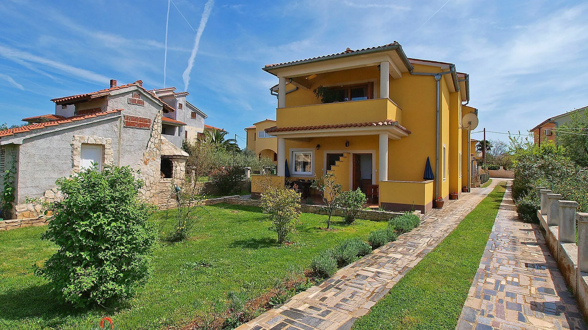 Apartment Dragan 114 بولا